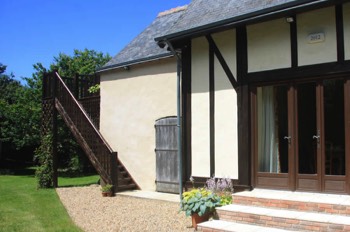 Sunset bedroom external stairs and breakfast room